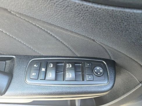 Used 2016 Dodge Charger SXT w/ Blacktop Package image 13