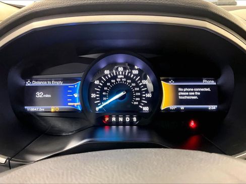 Used 2017 Ford Edge SEL w/ Equipment Group 201A FWD image 25