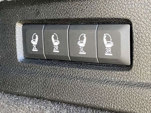 Used 2021 Jeep Grand Cherokee L Summit w/ Advanced Protech Group IV image 13