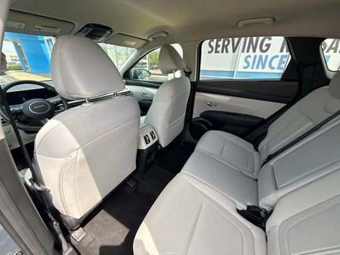 Used 2025 Hyundai Tucson SEL AWD/4WD image 31