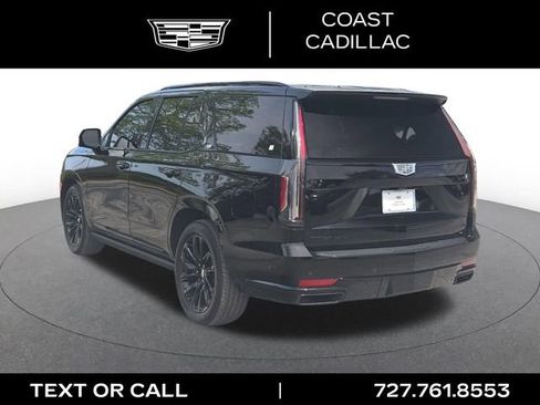 Certified 2024 Cadillac Escalade Sport Platinum w/ LPO, ONYX Package AWD/4WD image 8