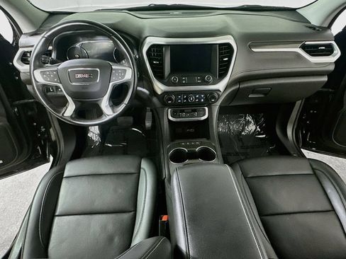 Used 2022 GMC Acadia SLT w/ Technology Package FWD image 17