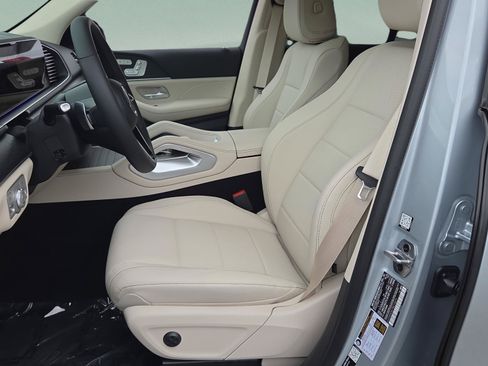 New 2026 Mercedes-Benz GLE 450 4MATIC image 9