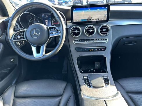 Used 2020 Mercedes-Benz GLC 300 4MATIC w/ Parking Assistance Package image 16