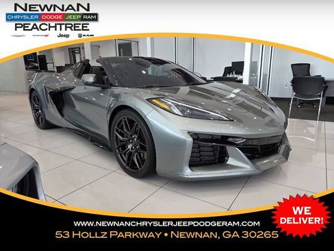 Used 2024 Chevrolet Corvette Z06 RWD image 1