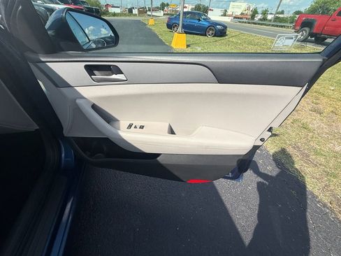 Used 2019 Hyundai Sonata SE image 22