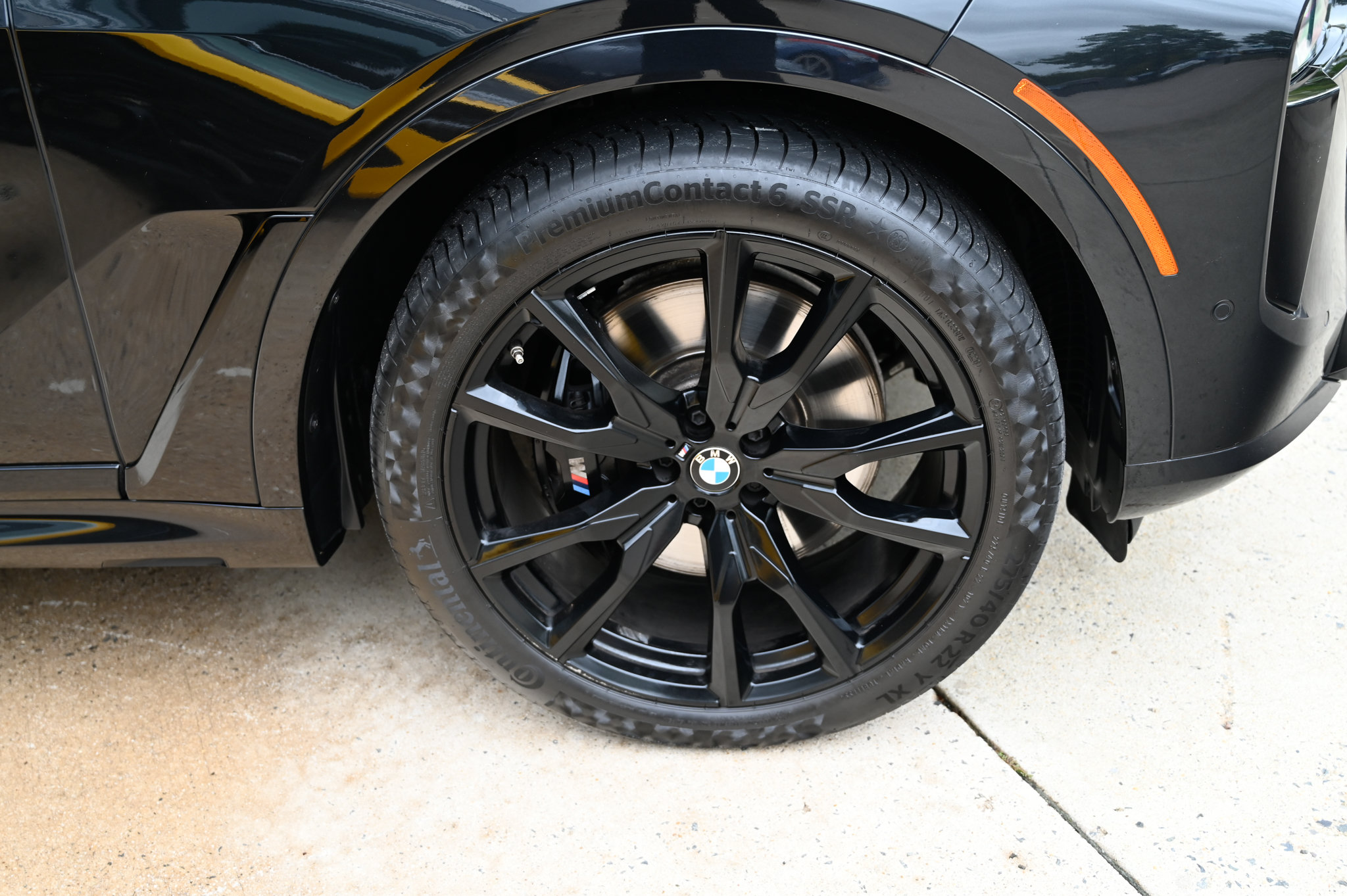 Used 2024 BMW X7 M60i w/ Executive Package AWD/4WD image 12