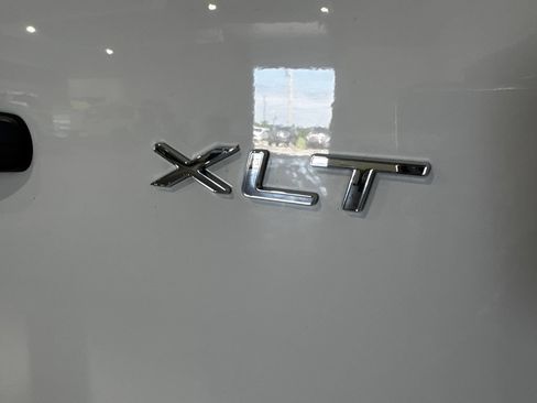 Used 2024 Ford Transit 350 XLT RWD image 30