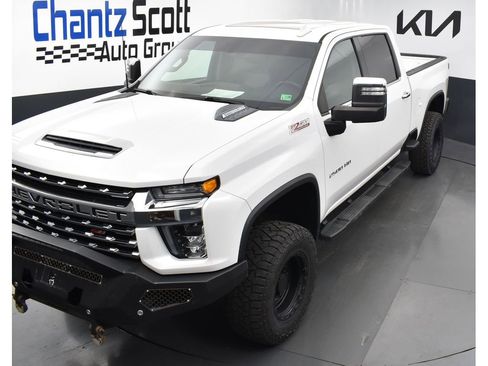 Used 2021 Chevrolet Silverado 2500 LTZ w/ LTZ Convenience Package AWD/4WD image 9