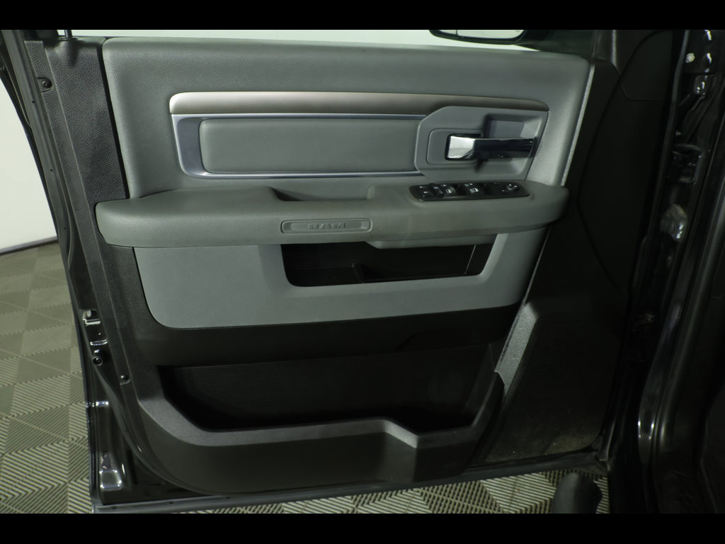 Used 2019 RAM 1500 Big Horn AWD/4WD image 17