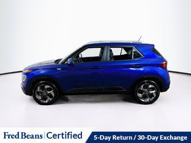 Used 2024 Hyundai Venue Limited FWD image 7
