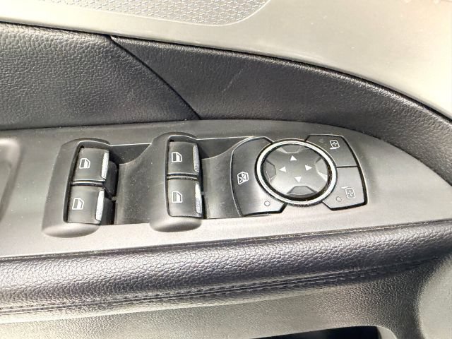 Used 2017 Ford Explorer XLT w/ Equipment Group 201A AWD/4WD image 34