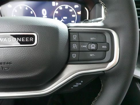 New 2026 Jeep Grand Wagoneer Limited AWD/4WD image 12