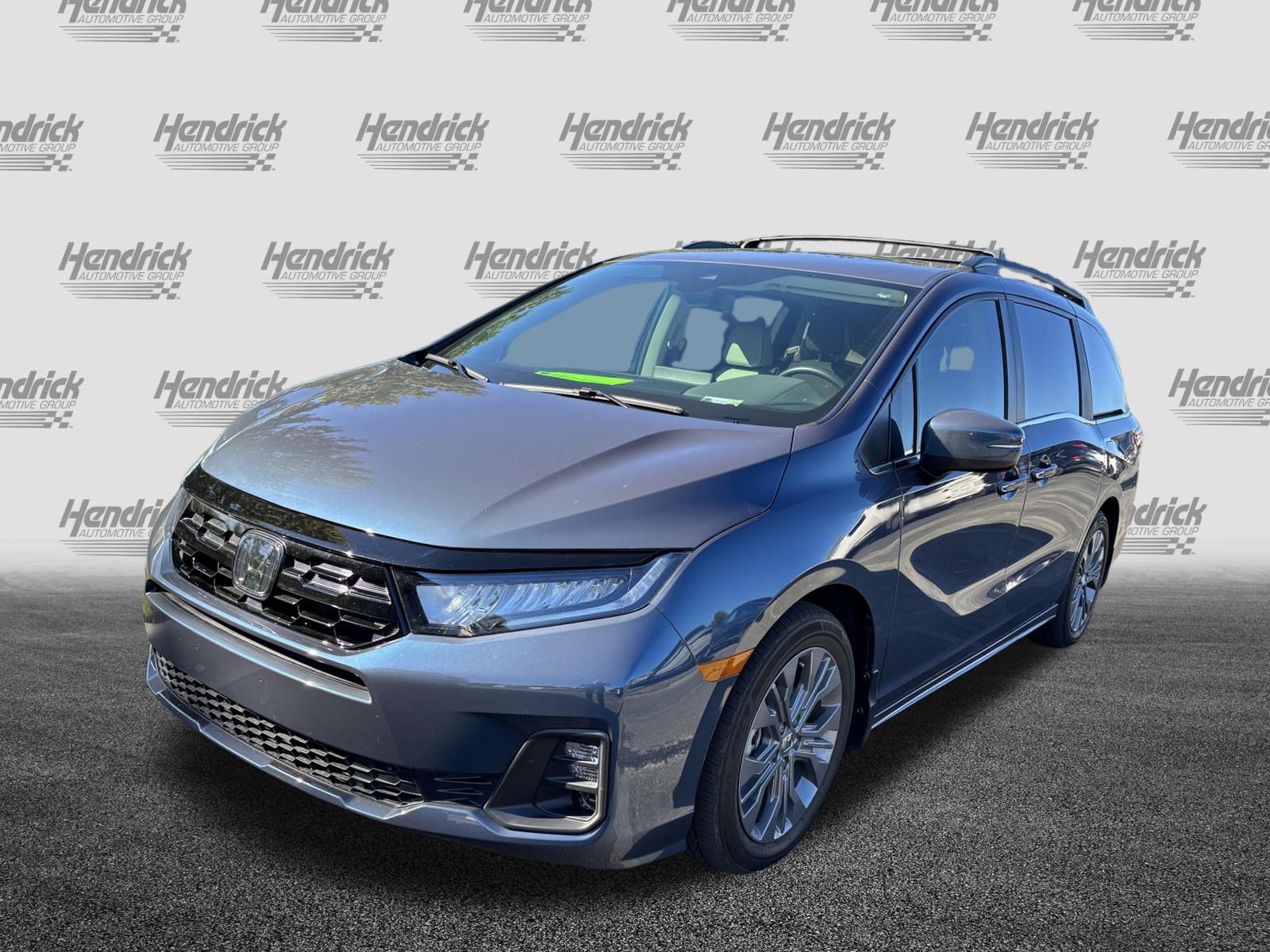 Used 2025 Honda Odyssey Touring image 5