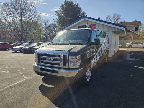Used 2012 Ford E-250 and Econoline 250 w/ PWR Group image 4