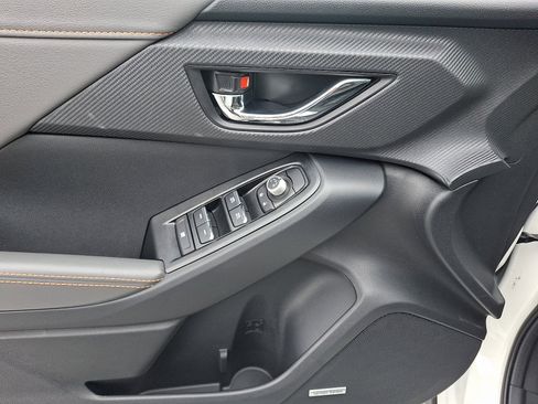 New 2025 Subaru Crosstrek 2.5i Limited image 8