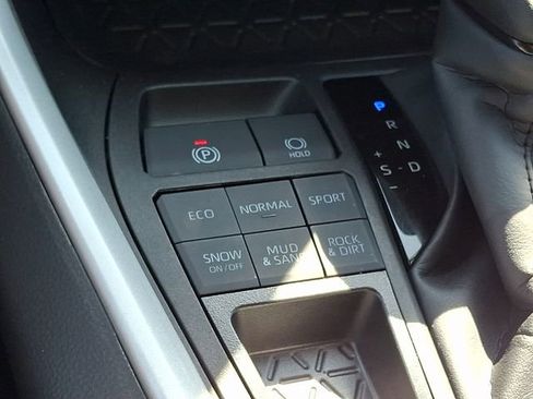 Certified 2024 Toyota RAV4 XLE w/ Convenience Package AWD/4WD image 23