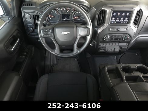 Used 2023 Chevrolet Silverado 1500 Custom AWD/4WD image 11