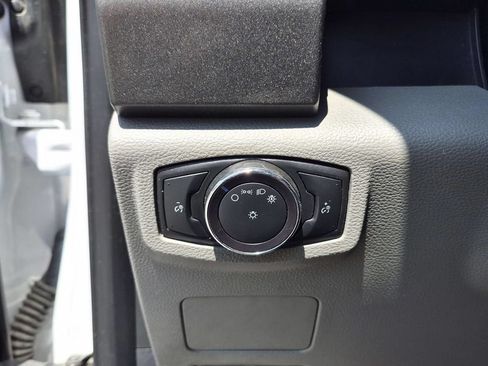 Used 2020 Ford F550 2WD Regular Cab Super Duty image 19
