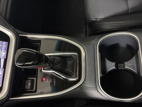 Used 2022 Subaru Outback Limited image 31