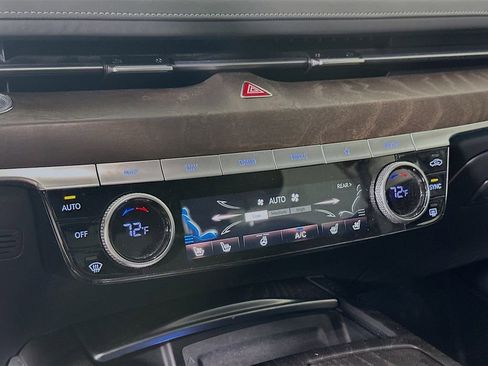 Used 2022 Genesis G80 2.5T w/ Prestige Package image 14