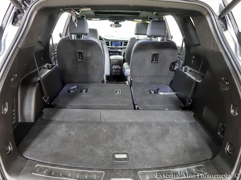 Used 2023 Buick Enclave Essence w/ Experience Buick Package AWD/4WD image 29