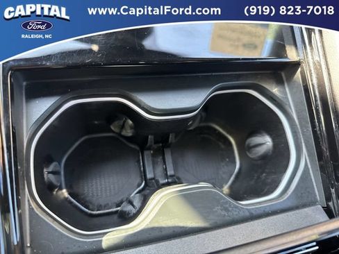 Used 2023 Jeep Grand Cherokee Summit AWD/4WD image 32