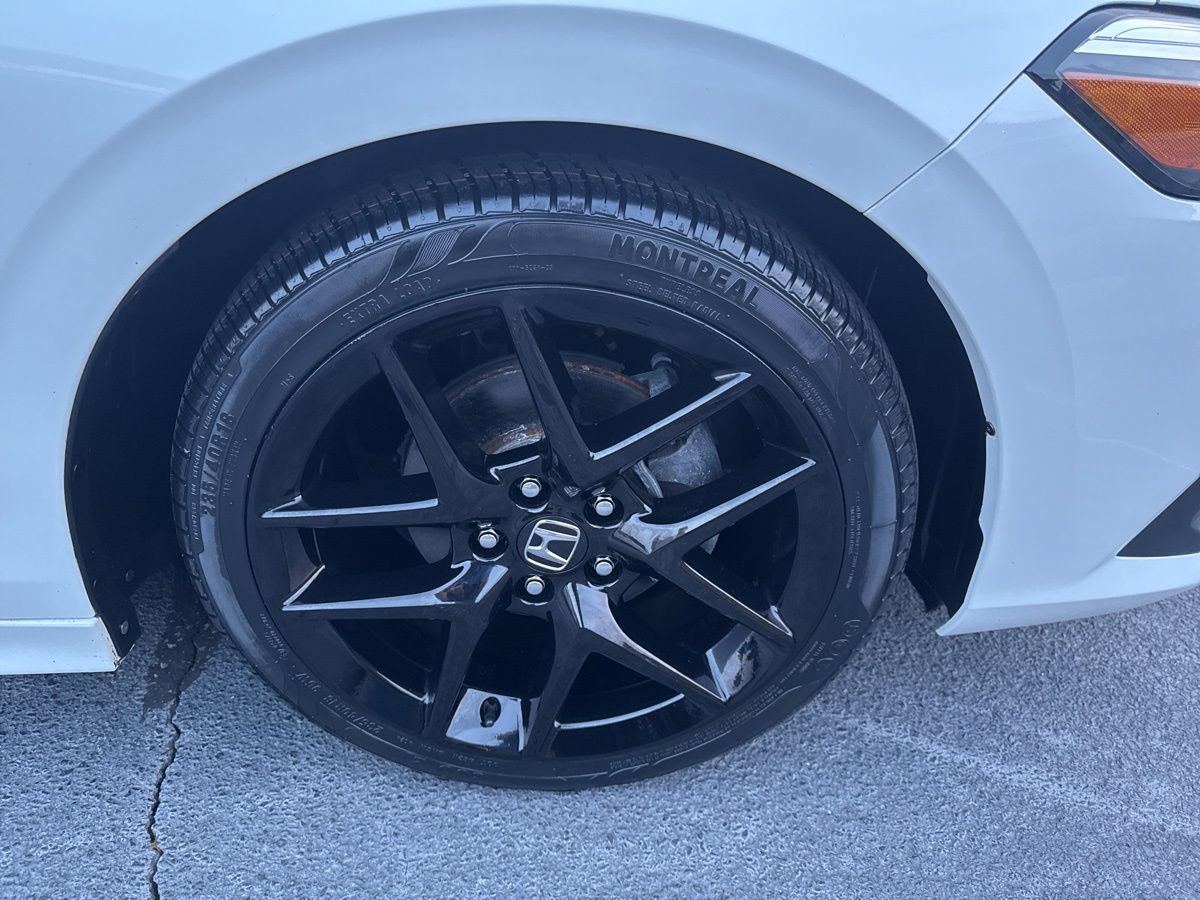 Used 2023 Honda Civic Sport image 10