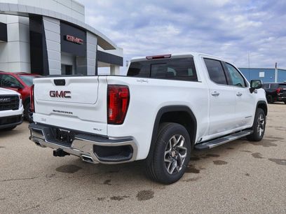 New 2026 GMC Sierra 1500 SLT w/ SLT Premium Plus Package