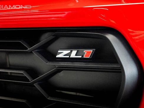 Used 2021 Chevrolet Camaro ZL1 RWD image 43