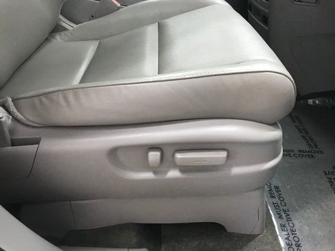 Used 2015 Honda Odyssey EX-L image 37