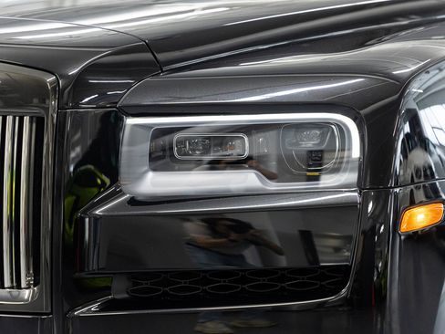 Used 2024 Rolls-Royce Cullinan Black Badge w/ Driver's Package AWD/4WD image 10