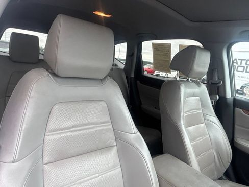 Used 2019 Honda CR-V EX-L image 17