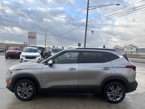 Used 2021 Kia Seltos S image 4