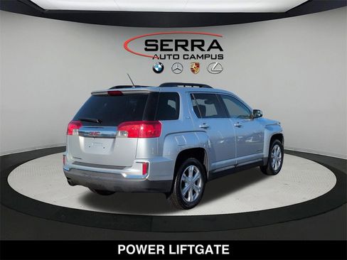 Used 2017 GMC Terrain SLE w/ Convenience Package image 4