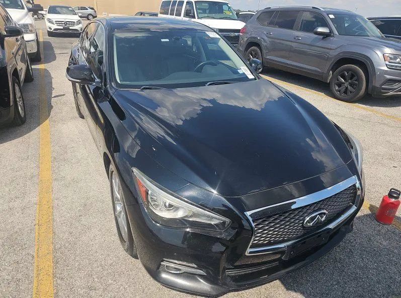 Used 2017 INFINITI Q50 3.0t Premium AWD/4WD image 5