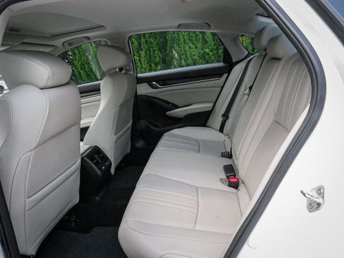 Used 2021 Honda Accord EX-L image 31