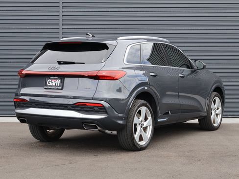 Used 2025 Audi Q5 Premium Plus AWD/4WD image 5