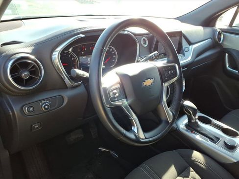 Used 2020 Chevrolet Blazer LT image 9