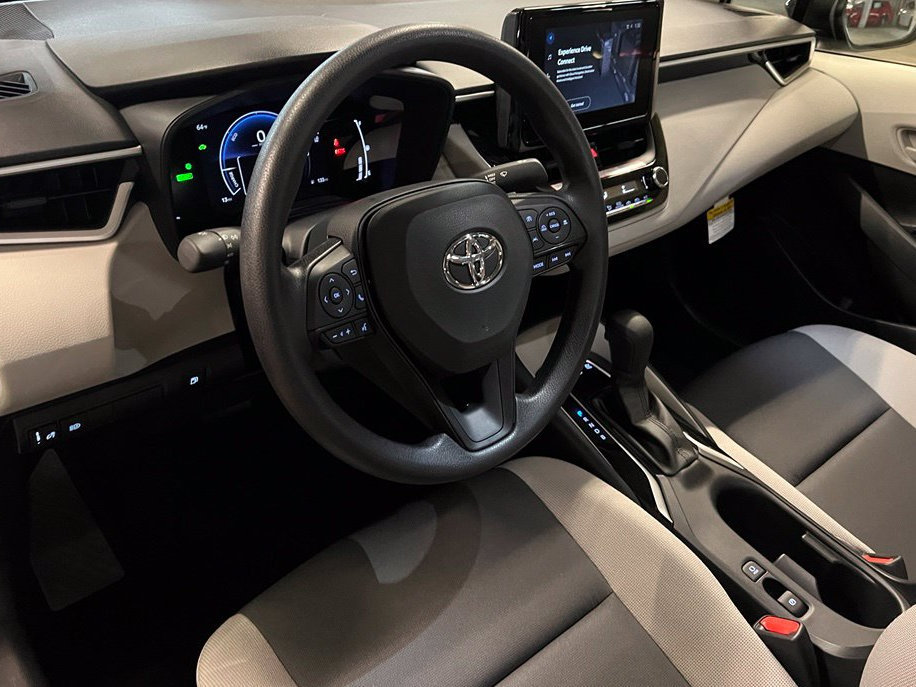 New 2027 Toyota Corolla LE FWD image 10