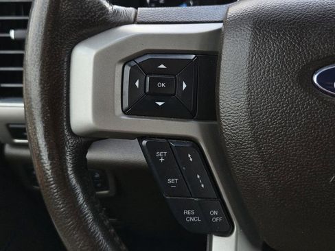Used 2022 Ford F250 King Ranch w/ King Ranch Ultimate Package AWD/4WD image 19