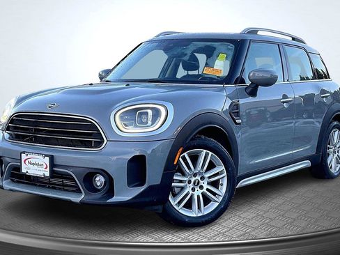 Used 2022 MINI Cooper Countryman image 1