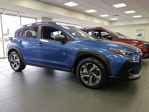 Used 2025 Subaru Crosstrek 2.5i Premium AWD/4WD image 10