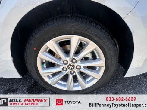 New 2026 Toyota Corolla LE image 8