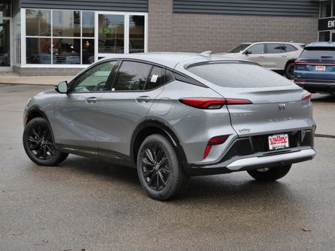 New 2025 Buick Envista Sport Touring w/ Convenience I Package image 2