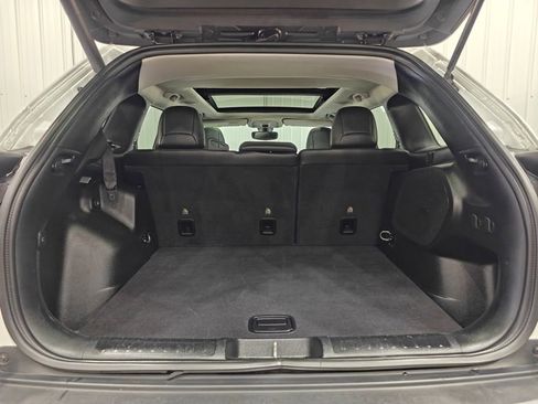 Used 2019 Jeep Cherokee Limited w/ Trailer Tow Group AWD/4WD image 32