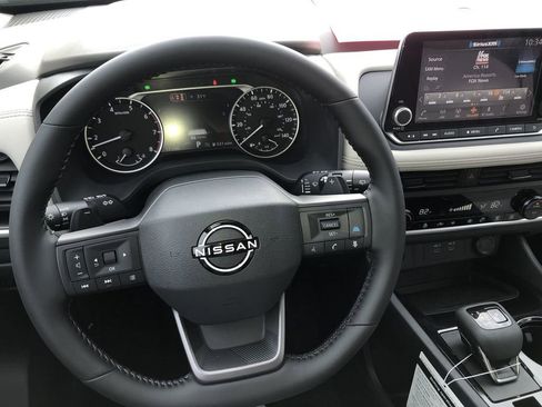 New 2026 Nissan Rogue SV image 24