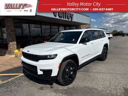 New 2025 Jeep Grand Cherokee L Limited w/ Black Appearance Package
