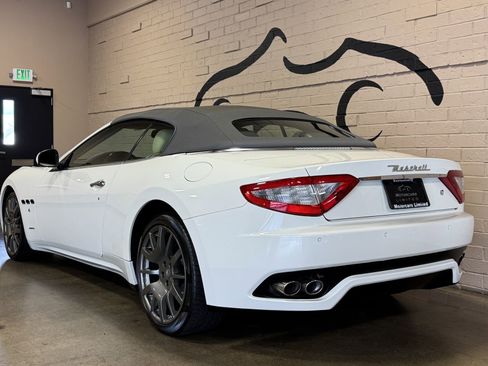 Used 2011 Maserati GranTurismo Convertible RWD image 7