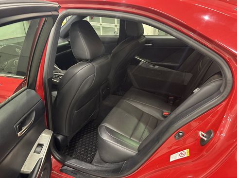Used 2017 Lexus IS 300 F Sport image 12